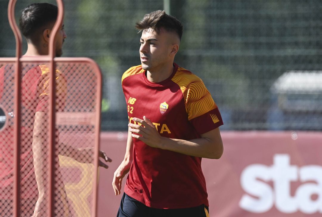 Trigoria, l’allenamento prima della partenza per Genova – FOTO GALLERY - immagine 14