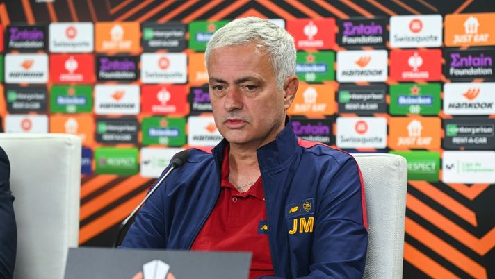 Ultima chiamata. Mou, pazienza finita: “Dobbiamo fare gol se vogliamo vincere” - immagine 1