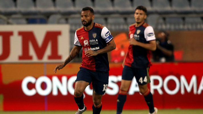 CAGLIARI, ITALY - MAY 22: Joao Pedro of Cagliari in action during the Serie A match between Cagliari Calcio and Genoa CFC at Sardegna Arena on May 22, 2021 in Cagliari, Italy. Sporting stadiums around Italy remain under strict restrictions due to the Coronavirus Pandemic as Government social distancing laws prohibit fans inside venues resulting in games being played behind closed doors (Photo by Enrico Locci/Getty Images) CAGLIARI, ITALY - MAY 22: Joao Pedro of Cagliari in action during the Serie A match between Cagliari Calcio and Genoa CFC at Sardegna Arena on May 22, 2021 in Cagliari, Italy. Sporting stadiums around Italy remain under strict restrictions due to the Coronavirus Pandemic as Government social distancing laws prohibit fans inside venues resulting in games being played behind closed doors (Photo by Enrico Locci/Getty Images)