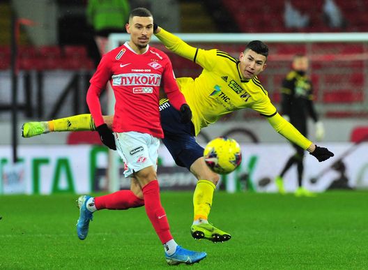 MOSCOW, RUSSIA - DECEMBER 08: Jordan Larsson of FC Spartak Moscow and Baktiyar Zaynutdinov of FC Rostov Rostov-on-Don vie for the ball during the Russian Premier League match between FC Spartak Moscow and FC Rostov Rostov-on-Don at Otkrytie Arena stadium on December 8, 2019 in Moscow, Russia. (Photo by Epsilon/Getty Images) MOSCOW, RUSSIA - DECEMBER 08: Jordan Larsson of FC Spartak Moscow and Baktiyar Zaynutdinov of FC Rostov Rostov-on-Don vie for the ball during the Russian Premier League match between FC Spartak Moscow and FC Rostov Rostov-on-Don at Otkrytie Arena stadium on December 8, 2019 in Moscow, Russia. (Photo by Epsilon/Getty Images)