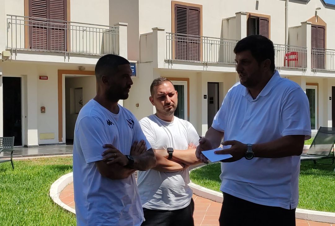 FOTO PALERMO, Baldini e Castagni salutano la squadra dopo le dimissioni (Gallery) - immagine 4