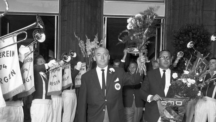 SS, Rudolf Gramlich: perché è stato privato della presidenza onoraria dell’Eintracht… SS, Rudolf Gramlich: perché è stato privato della presidenza onoraria dell’Eintracht… - immagine 1