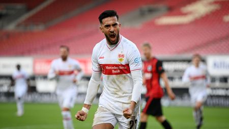 STUTTGART, GERMANY - NOVEMBER 07: Nicolas Gonzalez of VfB Stuttgart celebrates after scoring his team's first goal during the Bundesliga match between VfB Stuttgart and Eintracht Frankfurt at Mercedes-Benz Arena on November 07, 2020 in Stuttgart, Germany. Sporting stadiums around Germany remain under strict restrictions due to the Coronavirus Pandemic as Government social distancing laws prohibit fans inside venues resulting in games being played behind closed doors. (Photo by Matthias Hangst/Getty Images) STUTTGART, GERMANY - NOVEMBER 07: Nicolas Gonzalez of VfB Stuttgart celebrates after scoring his team's first goal during the Bundesliga match between VfB Stuttgart and Eintracht Frankfurt at Mercedes-Benz Arena on November 07, 2020 in Stuttgart, Germany. Sporting stadiums around Germany remain under strict restrictions due to the Coronavirus Pandemic as Government social distancing laws prohibit fans inside venues resulting in games being played behind closed doors. (Photo by Matthias Hangst/Getty Images)