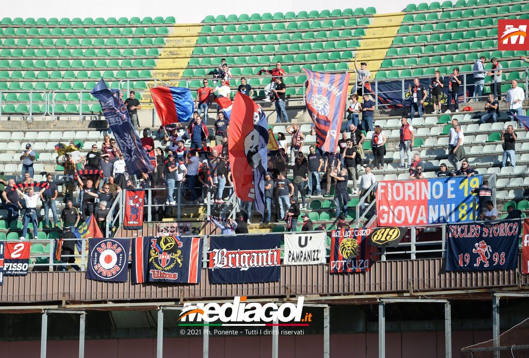 FOTO, i tifosi allo stadio per Palermo – Potenza 2-0 (Gallery) - immagine 102
