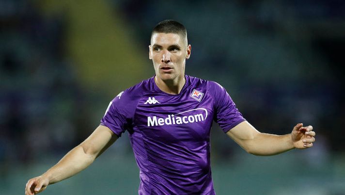 FLORENCE, ITALY - AUGUST 28: Nikola Milenkovic of ACF Fiorentina gestures during the Serie A match between ACF Fiorentina and SSC Napoli at Stadio Artemio Franchi on August 28, 2022 in Florence, Italy. (Photo by Matteo Ciambelli/DeFodi Images via Getty Images) Fiorentina ko al 90′, Milenkovic: “Fa male così, gol troppo facile. I dettagli fanno la differenza” - immagine 1