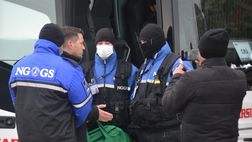 Romania, il Mister cerca di salire sul pullman: la security del club lo blocca, la solidarietà della squadra