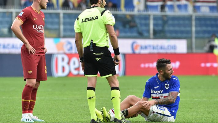 GENOA, ITALY - OCTOBER 20: Andrea Bertolacci of UC Sampdoria injured during the Serie A match between UC Sampdoria and AS Roma at Stadio Luigi Ferraris on October 20, 2019 in Genoa, Italy. (Photo by Paolo Rattini/Getty Images) GENOA, ITALY - OCTOBER 20: Andrea Bertolacci of UC Sampdoria injured during the Serie A match between UC Sampdoria and AS Roma at Stadio Luigi Ferraris on October 20, 2019 in Genoa, Italy. (Photo by Paolo Rattini/Getty Images)