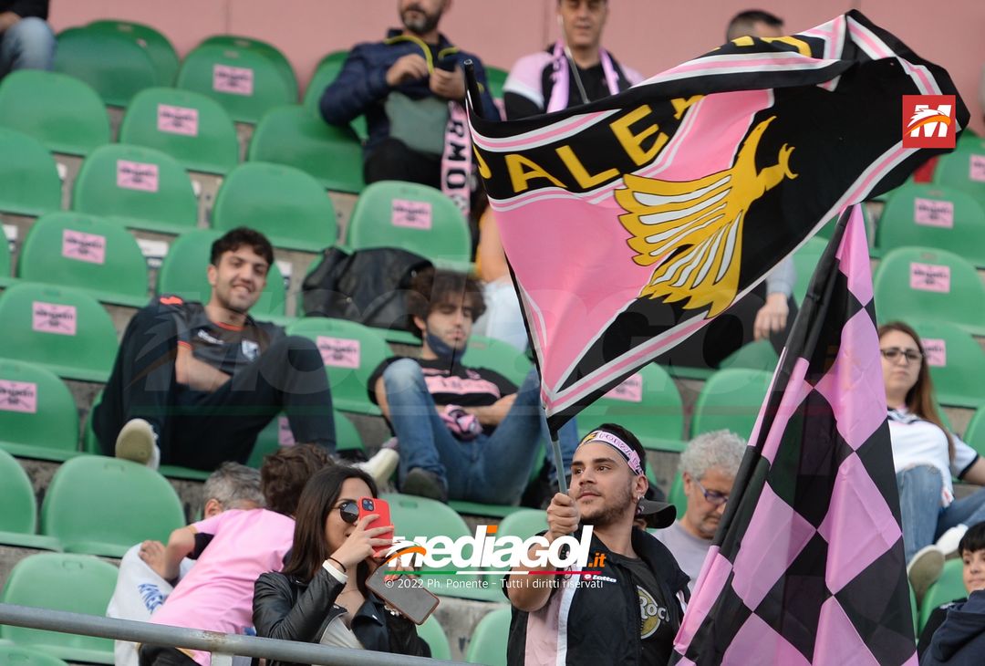 Fotogallery, i tifosi allo stadio per Palermo-Triestina 1-1 - immagine 88