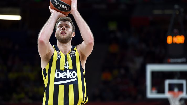 VITORIA-GASTEIZ, SPAIN - MAY 19:  Nicolo Melli, #4 of Fenerbahce Beko Istanbul in action during the Turkish Airlines Euroleague Third Place Game Fenerbahce Beko Istanbul v Real Madrid at Fernando Buesa Arena on May 19, 2019 in Vitoria-Gasteiz, Spain.  (Photo by Francesco Richieri/Euroleague Basketball via Getty Images) 