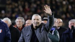 In tanti per l’ultimo saluto a Gigi Riva: file di oltre 1 km per alla camera ardente