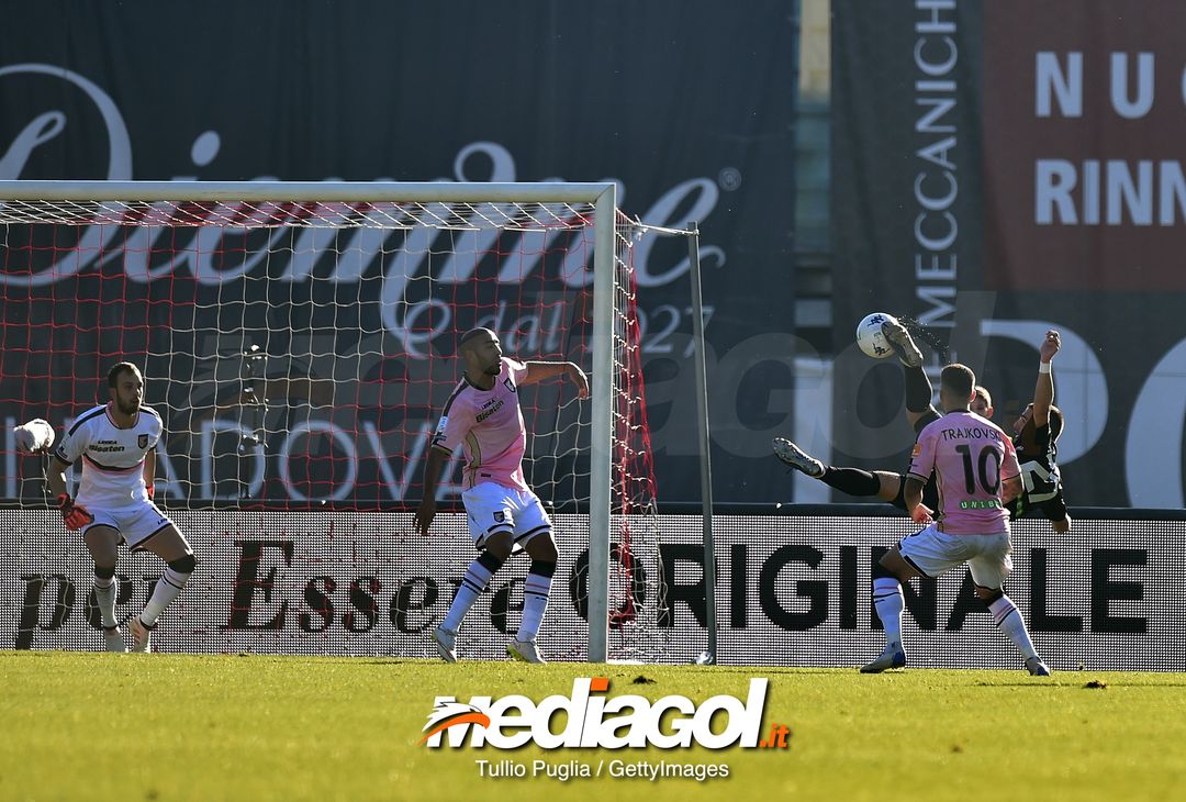  during the Serie B match between Padova and US Citta di Palermo t Stadio Euganeo on December 8, 2018 in Padova, Italy. 