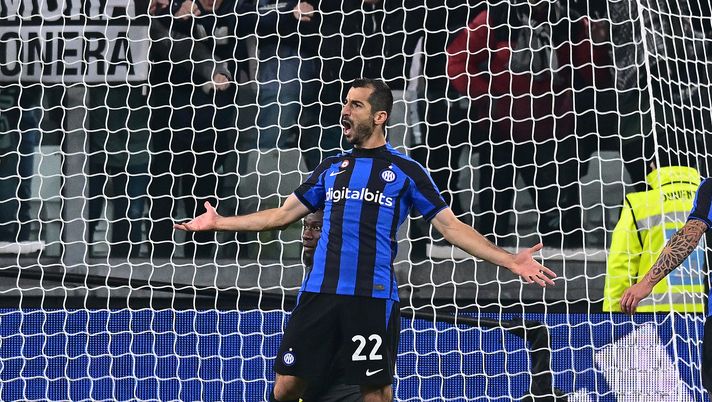 TURIN, ITALY - NOVEMBER 06: Henrikh Mkhitaryan of FC Internazionale reacts during the Serie A match between Juventus and FC Internazionale at on November 06, 2022 in Turin, Italy. (Photo by Mattia Ozbot - Inter/Inter via Getty Images) Mkhitaryan, l’arma in più di Inzaghi: le sue incursioni possono spaventare Spalletti - immagine 1
