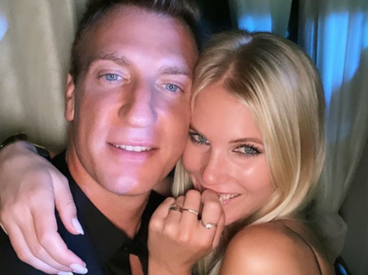 La decisione di Daniela e Maxi Lopez riguardo alla loro bimba: “Così piccola non vogliamo…” - immagine 1