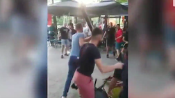 VIDEO Roma-Feyenoord, scontri a Tirana: volano sedie e un uomo resta a terra