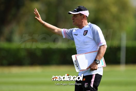 PALERMO, ITALY - APRIL 24: Delio Rossi leads a training session as new Head Coach of US Citta' di Palermo at Tenente Carmelo Onorato Sports Center on April 24, 2019 in Palermo, Italy. (Photo by Tullio M. Puglia/Getty Images) ilicic