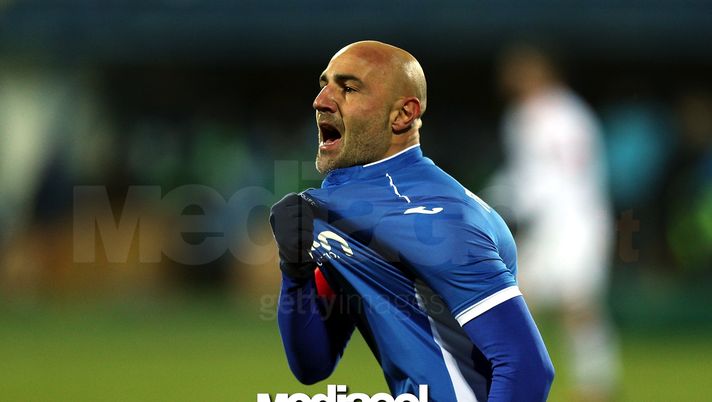 EMPOLI, ITALY - JANUARY 07: Massimo Maccarone of Empoli FC celebrates after scoring a goal during the Serie A match between Empoli FC and US Citta di Palermo at Stadio Carlo Castellani on January 7, 2017 in Empoli, Italy.  (Photo by Gabriele Maltinti/Getty Images)  Maccarone