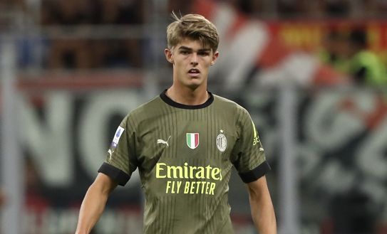 Charles De Ketelaere (attaccante AC Milan), qui durante Milan-Bologna 2-0 (Serie A 2022-2023) | News (Getty Images) Charles De Ketelaere AC Milan Milan-Bologna 2-0 Serie A 2022-2023