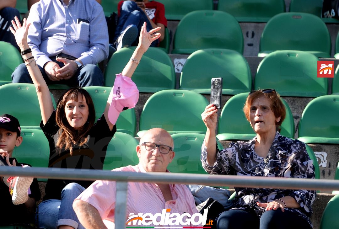 FOTOTIFO Palermo-Cittadella 0-0, i tifosi allo Stadio “Renzo Barbera” (Gallery) - immagine 10