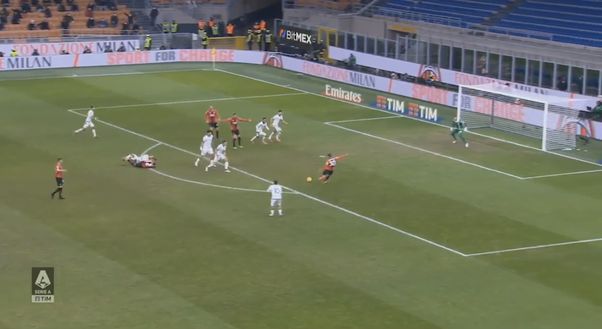L'azione del gol annullato a Messias Milan-Spezia, Salvini sbotta: “Arbitro da schifo! Regaliamo Bakayoko…”- immagine 2