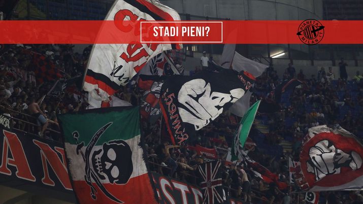 I tifosi del Milan allo stadio di 'San Siro' in occasione di una partita casalinga della Serie A 2021-2022 | AC Milan News (Getty Images) 