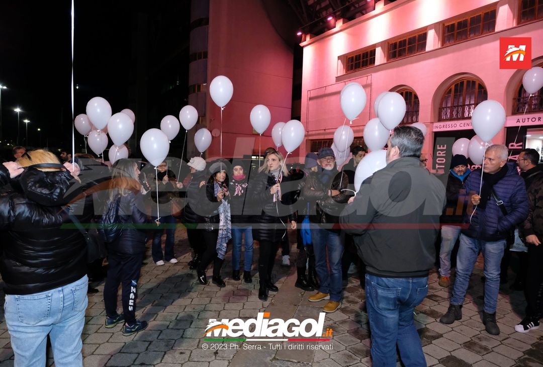 FOTO Palermo: raduno di tifosi al “Barbera” per commemorare Vito Chimenti (GALLERY) - immagine 15