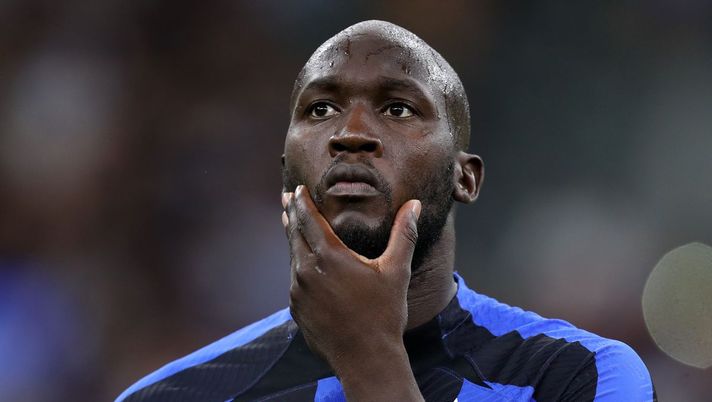 FLASH NEWS. Fantacalcio Inter, ricaduta per Lukaku: ecco quante partite salta e i possibili tempi di recupero FLASH NEWS. Fantacalcio Inter, ricaduta per Lukaku: ecco quante partite salta e i possibili tempi di recupero - immagine 1