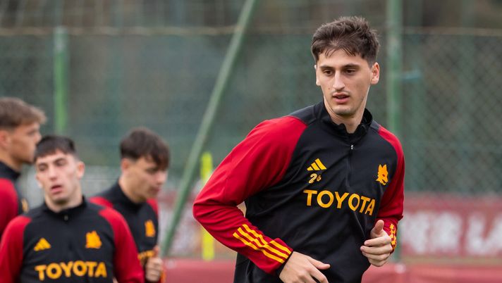 Avanti tutta per l’esterno Angelino. Offerte per Kumbulla, Baldanzi a giugno - immagine 1