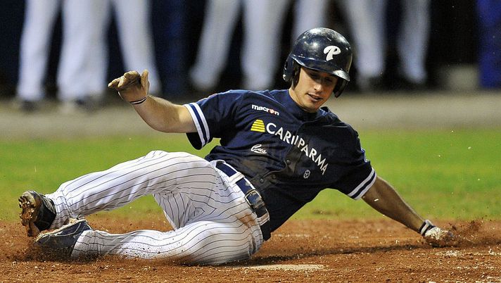 PARMA, ITALY - SEPTEMBER 11:  Stefano De Simoni of Parma in action during Game 7 of the Italian Baseball League Final between Parma and Bologna on September 11, 2010 in Parma, Italy.  (Photo by Roberto Serra/Getty Images) 