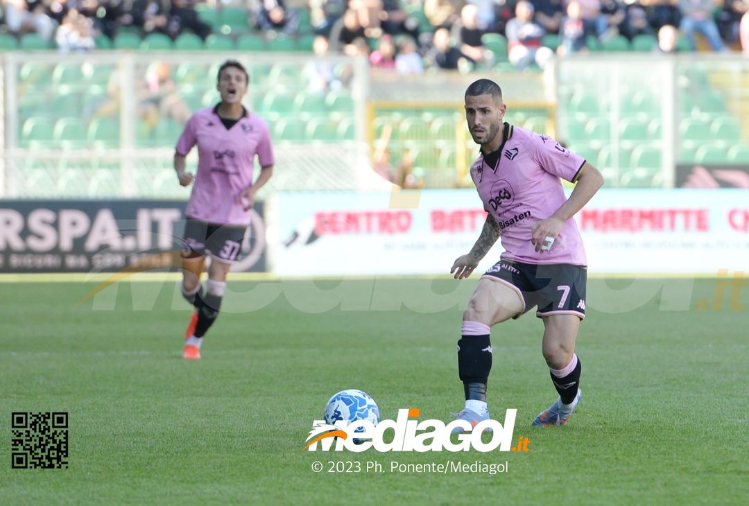 FOTO Palermo-Benevento 1-1, 34ª giornata di Serie B 2022-2023 (La Gallery) - immagine 69