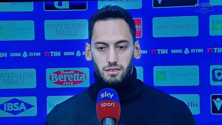 Calhanoglu a Sky Sport Calhanoglu: “Sampdoria, gara difficile. Non guardiamo il Napoli, pensiamo a noi” - immagine 1