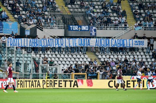 Striscione Gabriele Sandri Torino-Lazio Striscione Gabriele Sandri Torino-Lazio