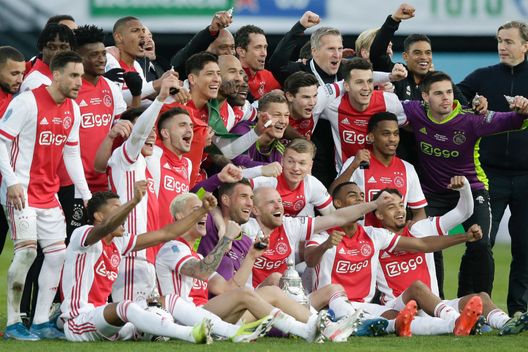 Ajax (getty images) Ajax (getty images)