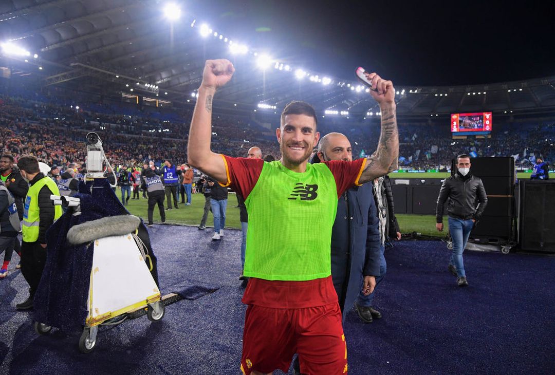 La Roma si scatena: Mancini con la bandiera, Abraham si spoglia – FOTO GALLERY - immagine 44