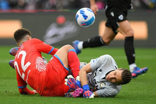 Giovanni Di Lorenzo (Getty Images) Infortunio Di Lorenzo, la reazione del terzino: i tempi di recupero- immagine 2