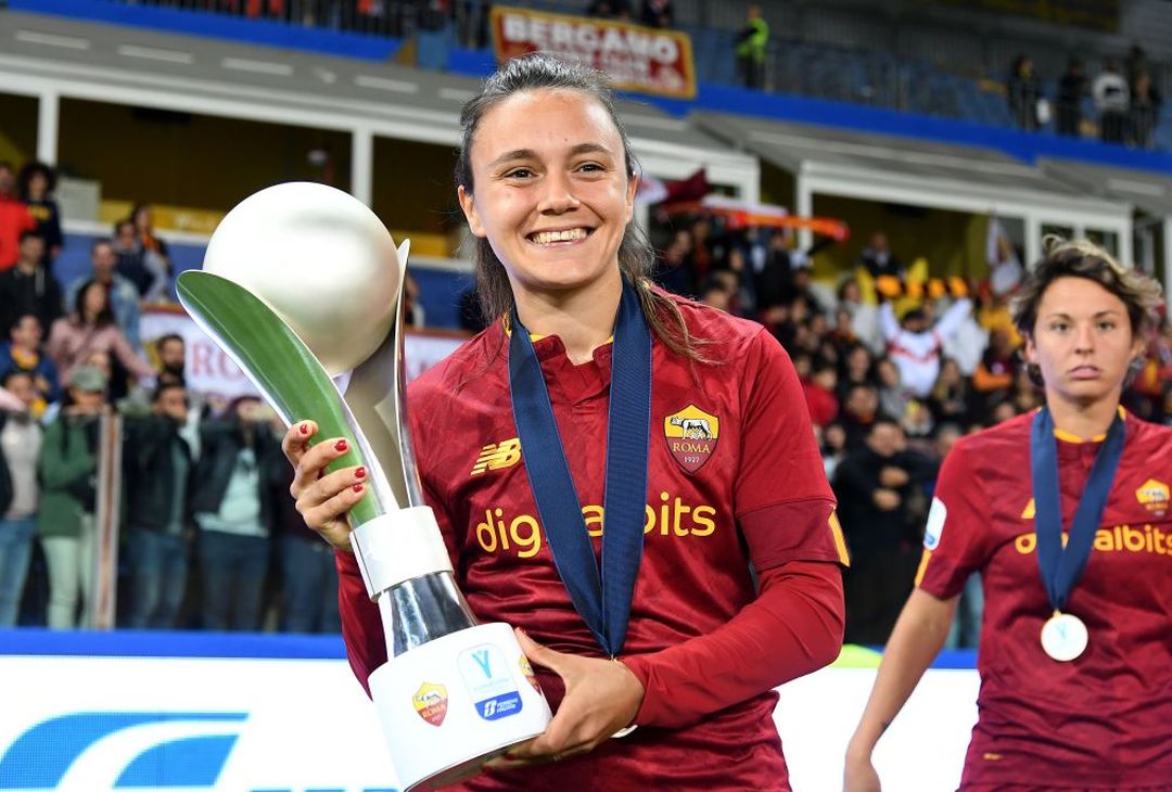La Roma Femminile vince la Supercoppa: le immagini della festa – FOTO GALLERY - immagine 16