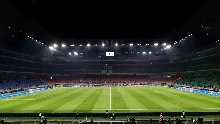 MILAN, ITALY - JANUARY 13: A general view of the ground prior to the Coppa Italia match between AC Milan and Genoa CFC at Stadio Giuseppe Meazza on January 13, 2022 in Milan, Italy. (Photo by Marco Luzzani/Getty Images)