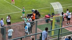 VIDEO L’arrivo di De Laurentiis in tribuna per Napoli-Espanyol