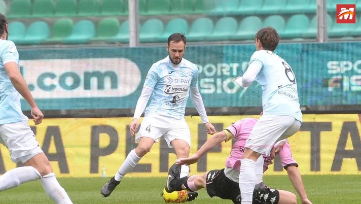 Virtus Francavilla-Palermo, i pugliesi cambiano: mister Colombo valuta un turnover  Virtus Francavilla-Palermo, i pugliesi cambiano: mister Colombo valuta un turnover