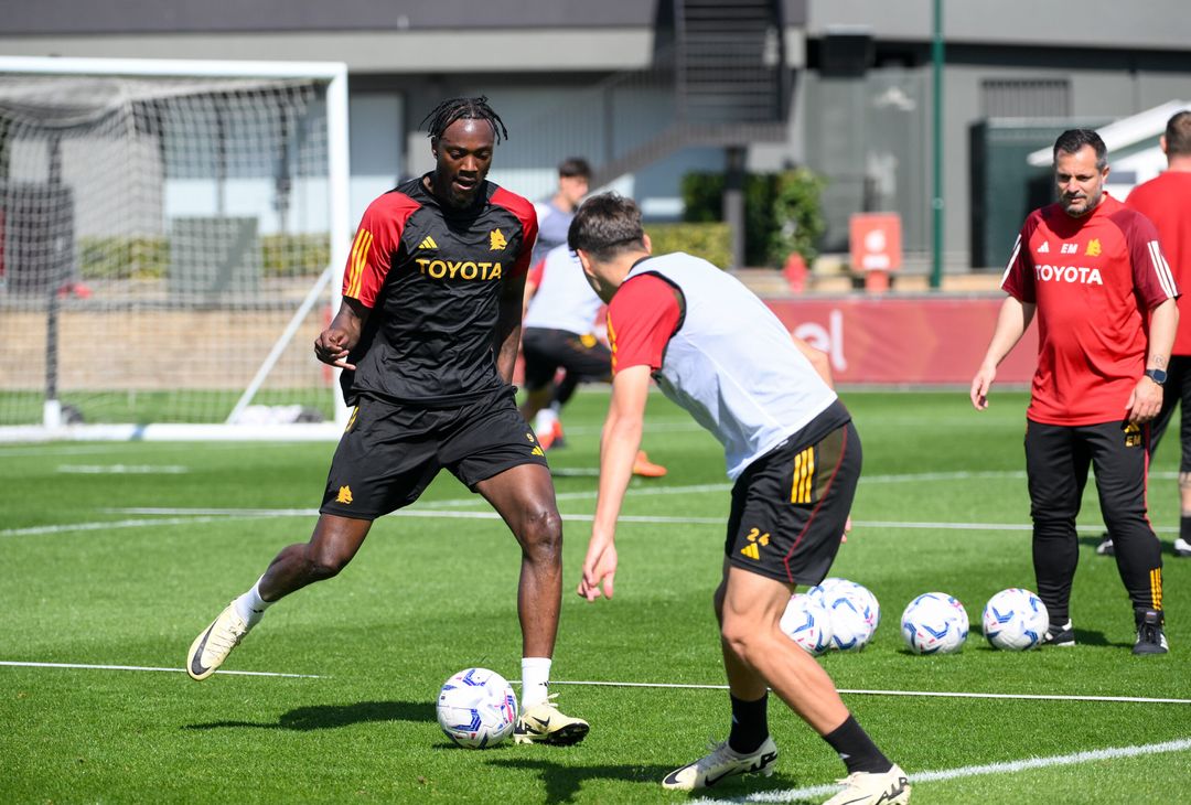 Roma, l’allenamento a Trigoria: lavoro individuale per Dybala -FOTOGALLERY - immagine 4