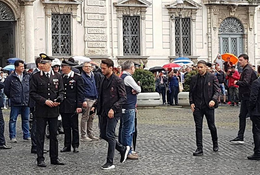 GALLERY PM – Coppa Italia, ecco l’arrivo del Milan al Quirinale - immagine 3