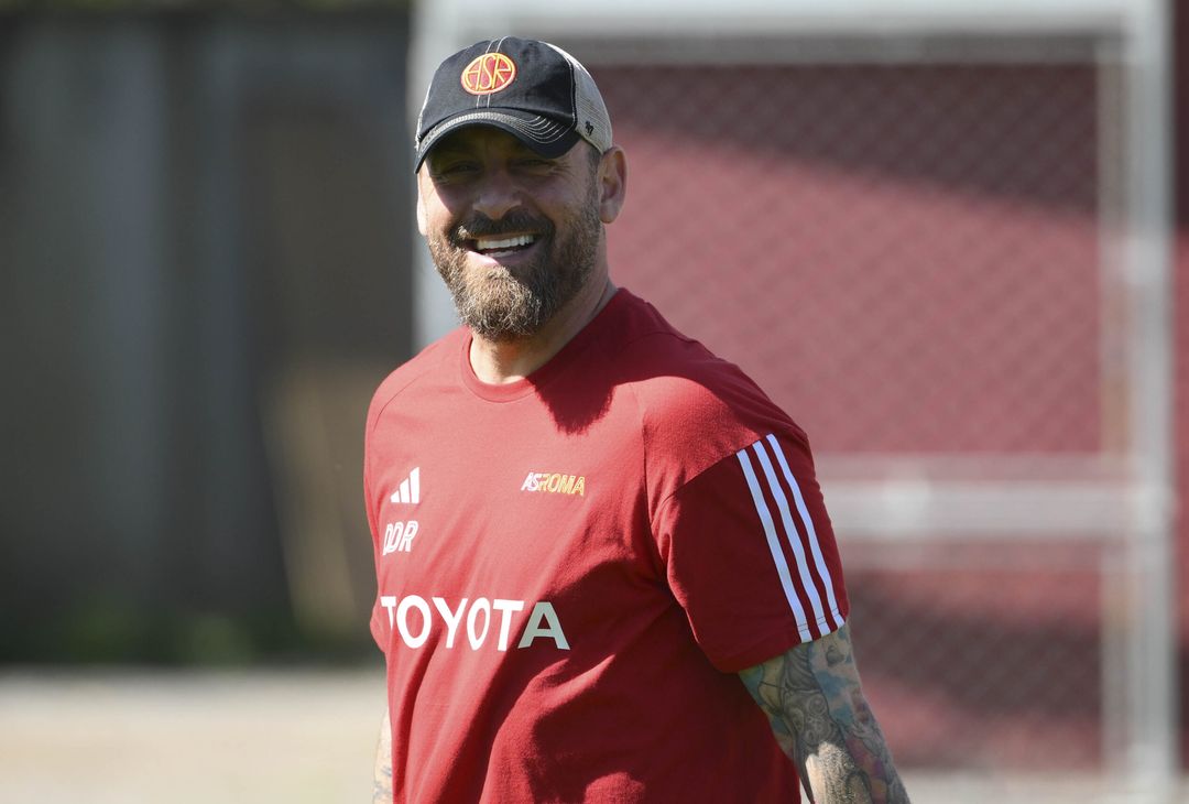 Trigoria, sorrisi e concentrazione nell’allenamento post derby – FOTOGALLERY - immagine 21