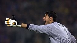 VIDEO / Inter-Juventus: Toldo e l’incredibile gol a Buffon