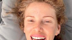 Alessia Marcuzzi si mostra senza trucco e con un sorriso grande così: “Io sono luce”