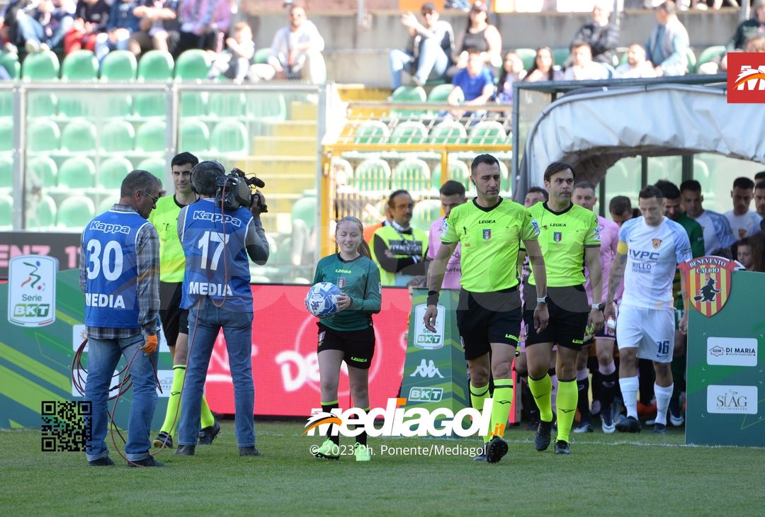 FOTO Palermo-Benevento 1-1, 34ª giornata di Serie B 2022-2023 (La Gallery) - immagine 56