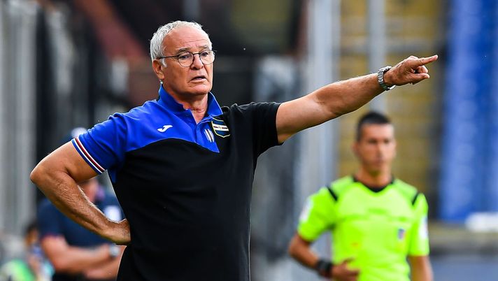 GENOA, ITALY - JULY 15: Claudio Ranieri coach of Sampdoria gestures during the Serie A match between UC Sampdoria and  Cagliari Calcio at Stadio Luigi Ferraris on July 15, 2020 in Genoa, Italy. (Photo by Paolo Rattini/Getty Images) 