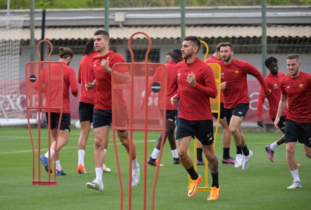 Roma in campo per preparare la semifinale contro il Leicester – FOTO GALLERY - immagine 19