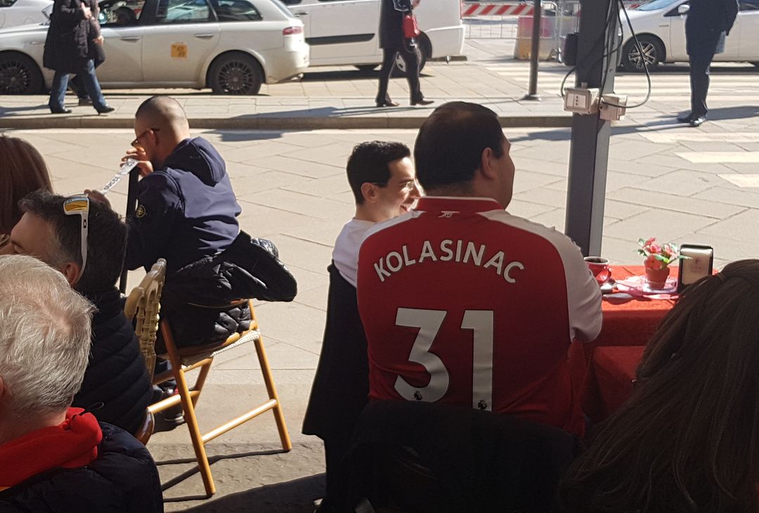  Tifosi inglesi in Piazza Duomo 