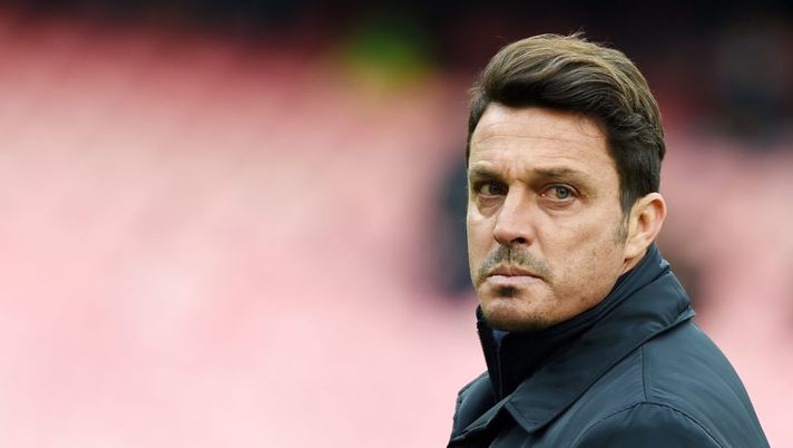 NAPLES, ITALY - JANUARY 15: Pescara'u0092s coach Massimo Oddo during the Serie A match between SSC Napoli and Pescara Calcio at Stadio San Paolo on January 15, 2017 in Naples, Italy. (Photo by Francesco Pecoraro/Getty Images) Oddo: “Samir fuori per infortunio, ma Nuytinck è stato ottimo” - immagine 1