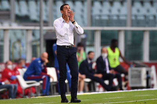TURIN, ITALY - JULY 16: Torino FC head coach Moreno Longo shouts to his players during the Serie A match between Torino FC and Genoa CFC at Stadio Olimpico di Torino on July 16, 2020 in Turin, Italy. (Photo by Valerio Pennicino/Getty Images) TURIN, ITALY - JULY 16: Torino FC head coach Moreno Longo shouts to his players during the Serie A match between Torino FC and Genoa CFC at Stadio Olimpico di Torino on July 16, 2020 in Turin, Italy. (Photo by Valerio Pennicino/Getty Images)