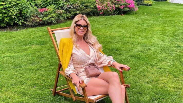 Diletta Leotta si gode il relax prima dell’ultima di Serie A: “Saturday off” Diletta Leotta si gode il relax prima dell’ultima di Serie A: “Saturday off”